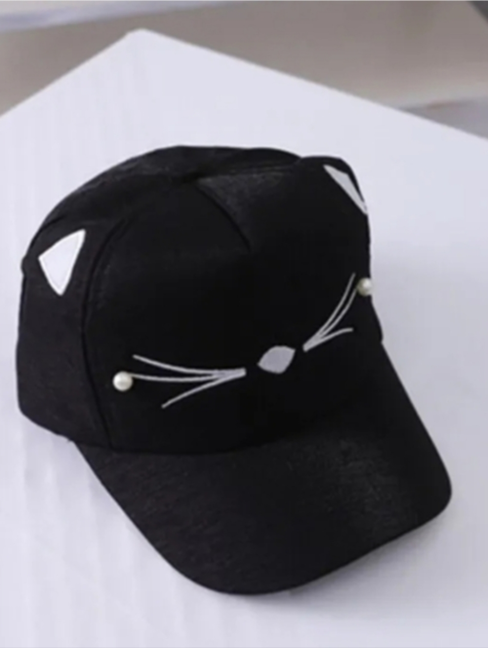 Black Cat Hat - Picture 2 of 7